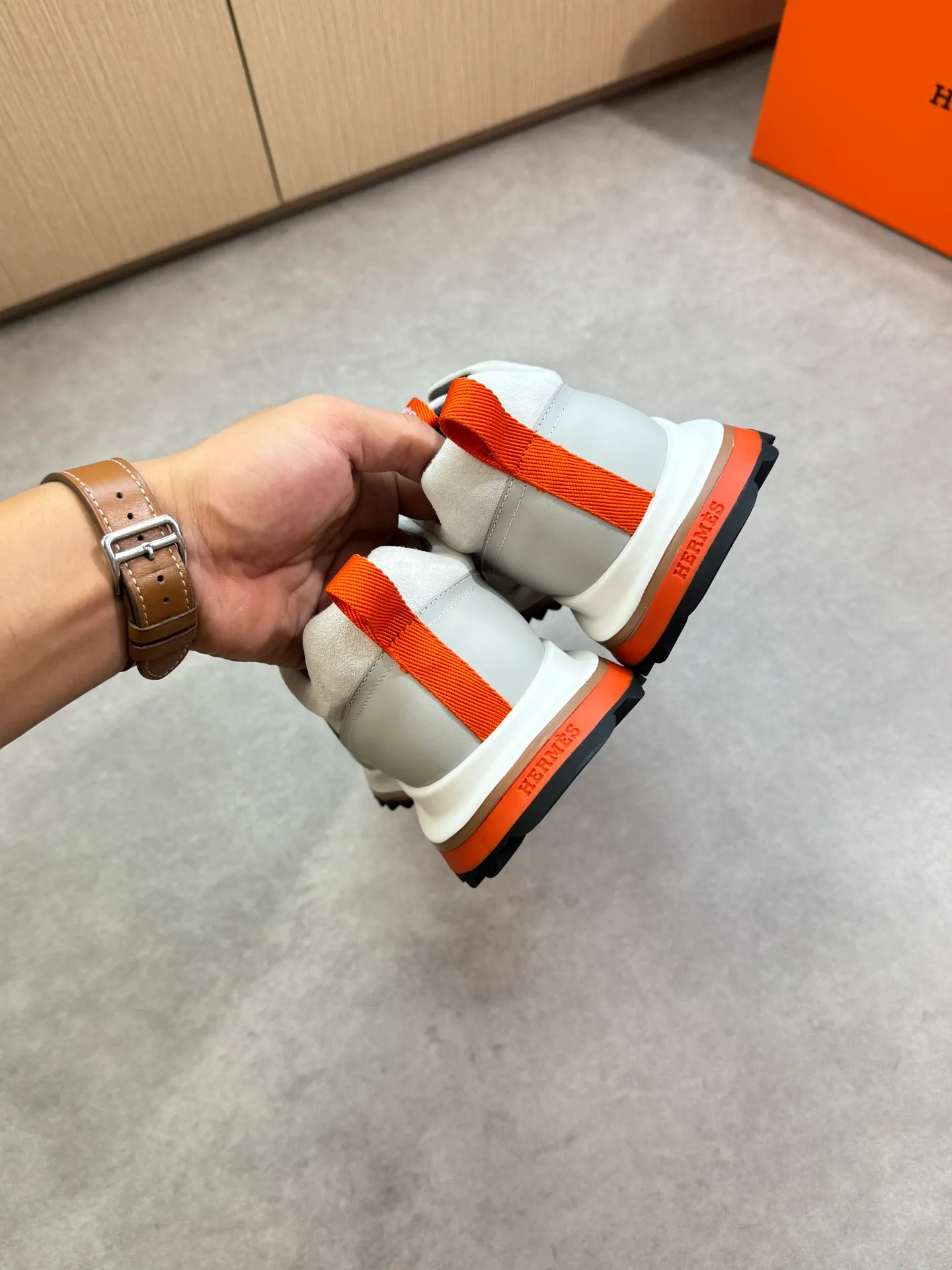 Men's shoes 💰700 [HERMES] Hermès - High-end quality original order·Casual sports shoes - Upper: 🔝Nappa calfskin, suede sheepskin leather, brand high mercerized canvas, tongue. Heel. Brand logo webbing - Inner: brand canvas, foot pad; water-dyed cowhide - Outsole: ultra-light T men's shoes 💰U foam·rubber; two-color molded outsole -Ultra-high quality control·Fine workmanship: highlighted (high-end·nobility·grade) -Size: 39-44 (38, 45, can be customized)·0118